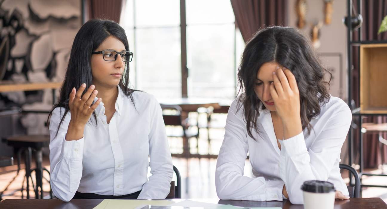 9 dấu hiệu chứng tỏ bạn là người chăm sóc cảm xúc cho người khác và đã đến lúc dừng lại 2 9 dấu hiệu chứng tỏ bạn là người chăm sóc cảm xúc cho người khác và đã đến lúc dừng lại - 2