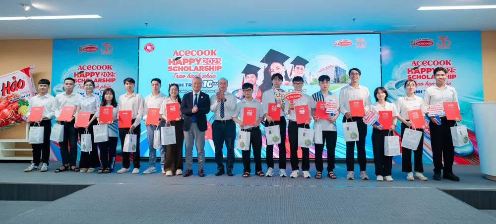 Acecook Happy Scholarship 2025: Lan tỏa hạnh phúc, chắp cánh ước mơ cho học sinh, sinh viên.jpg