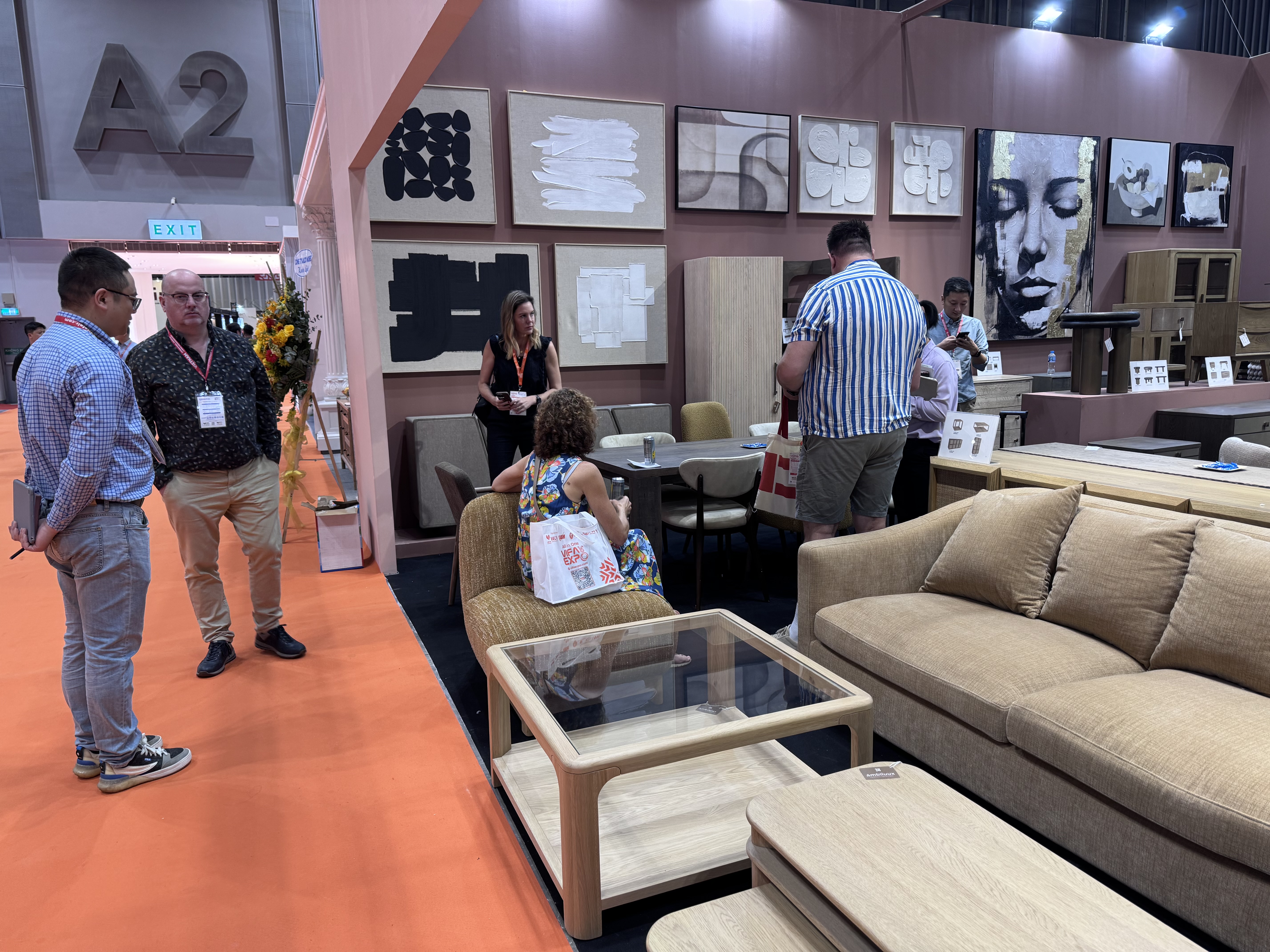 Bài toán xuất khẩu gỗ Việt Nam trước thách thức thuế cao từ Mỹ - Ảnh 1.