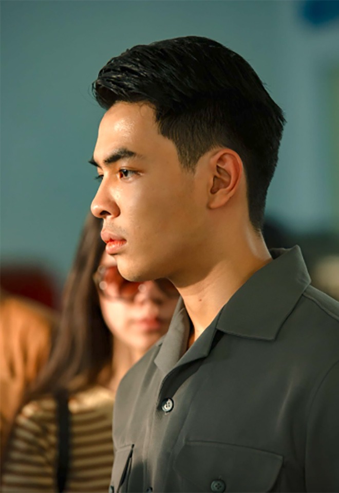 Bất ngờ với diện mạo của con trai 