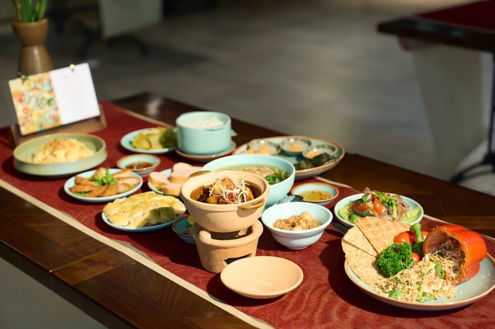 Bua com Tet Doc lap danh thuc nhung ky uc