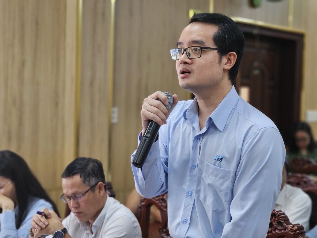 CSGT TPHCM lưu ý người dân có giấy phép lái xe gần hết hạn - 1