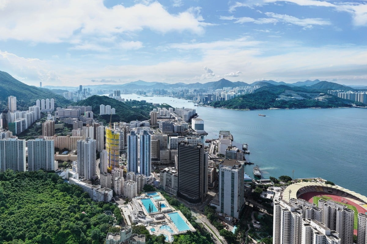 Các nhà phát triển nhà ở Hong Kong thăm dò tâm lý người mua nhà - Ảnh 1.