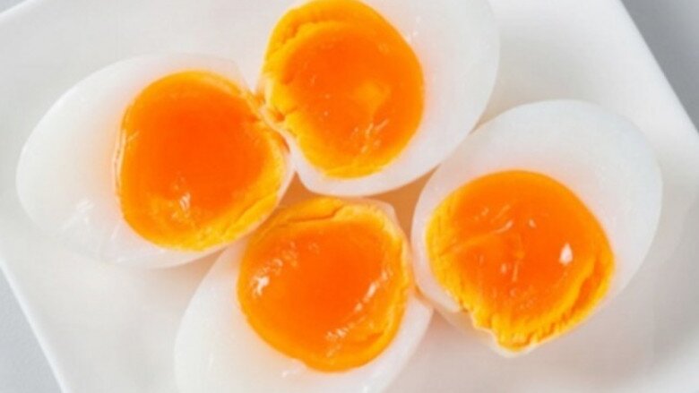 Cách luộc trứng lòng đào dẻo thơm, béo ngậy dễ làm ai cũng thực hiện được chỉ với tuyệt chiêu này 1 Cách luộc trứng lòng đào dẻo thơm, béo ngậy dễ làm ai cũng thực hiện được chỉ với tuyệt chiêu này - 1