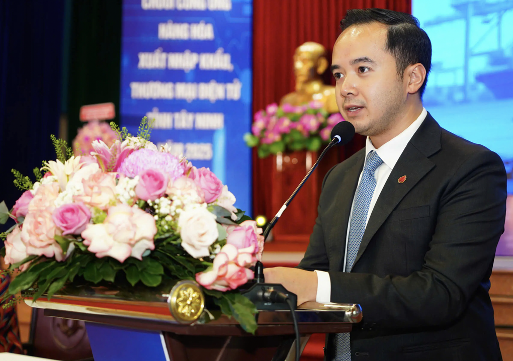 Cảng lớn nhất Bắc Âu đầu tư vào Việt Nam, rộng đường xuất ngoại nông sản - 1