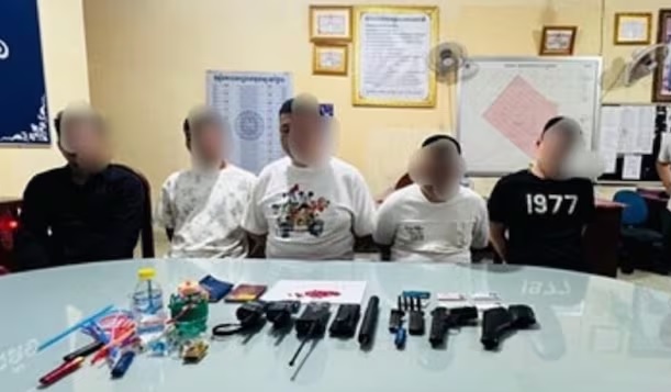 Cảnh sát Campuchia phá vụ bắt cóc, tra tấn ngay ở Phnom Penh - Ảnh 1. Cảnh sát Campuchia phá vụ bắt cóc, tra tấn ngay ở Phnom Penh - Ảnh 1.