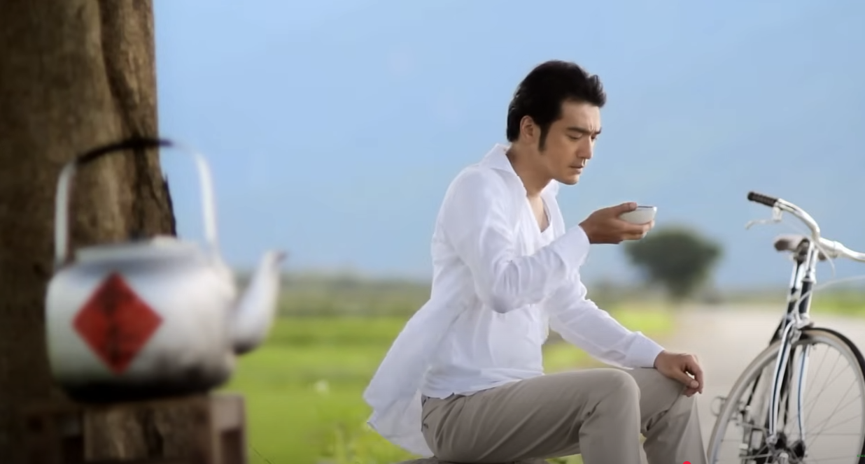 Check-in cây cô đơn mang tên siêu sao Kim Thành Vũ- Ảnh 3. Check-in cây cô đơn mang tên siêu sao Kim Thành Vũ- Ảnh 3.