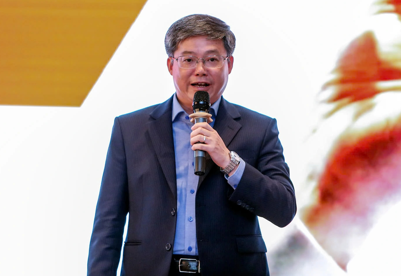 Bí quyết thành công của khu công nghiệp qua tiêu chuẩn ESG và kinh tế xanh - Ảnh 2.