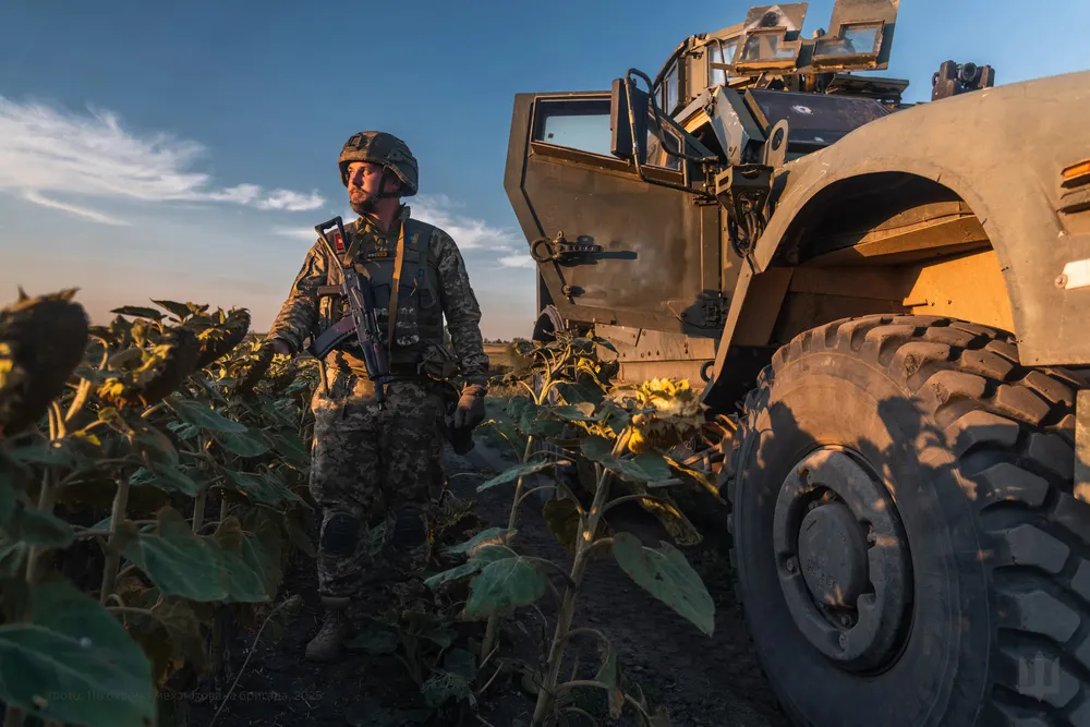 Binh sĩ thuộc Lữ đoàn Cơ giới số 116 của Ukraine trên chiến trường. Ảnh: X Chiến sự Nga - Ukraine 20-9