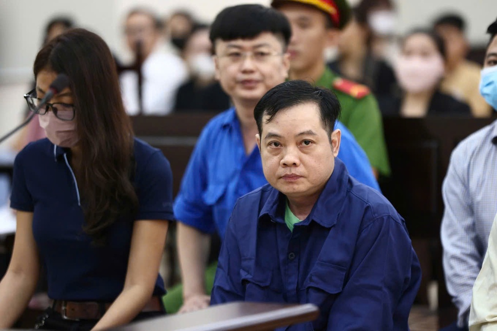 Chủ quán karaoke An Phú được giảm án trong vụ cháy làm 32 người chết - 1