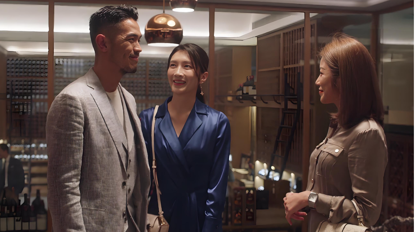 Chứng kiến cảnh anh rể tương lai "tương tác" với người khác, tôi run lên vì sợ nhưng chị gái lại khen ngợi- Ảnh 1.