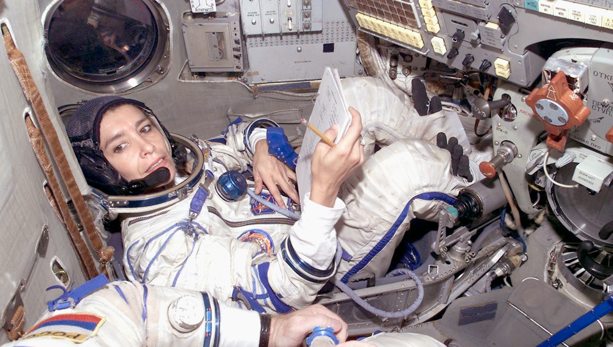 Claudie Haigneré - nữ phi hành gia đầu tiên của Pháp, nói về giới trẻ Việt Nam - Ảnh 1.