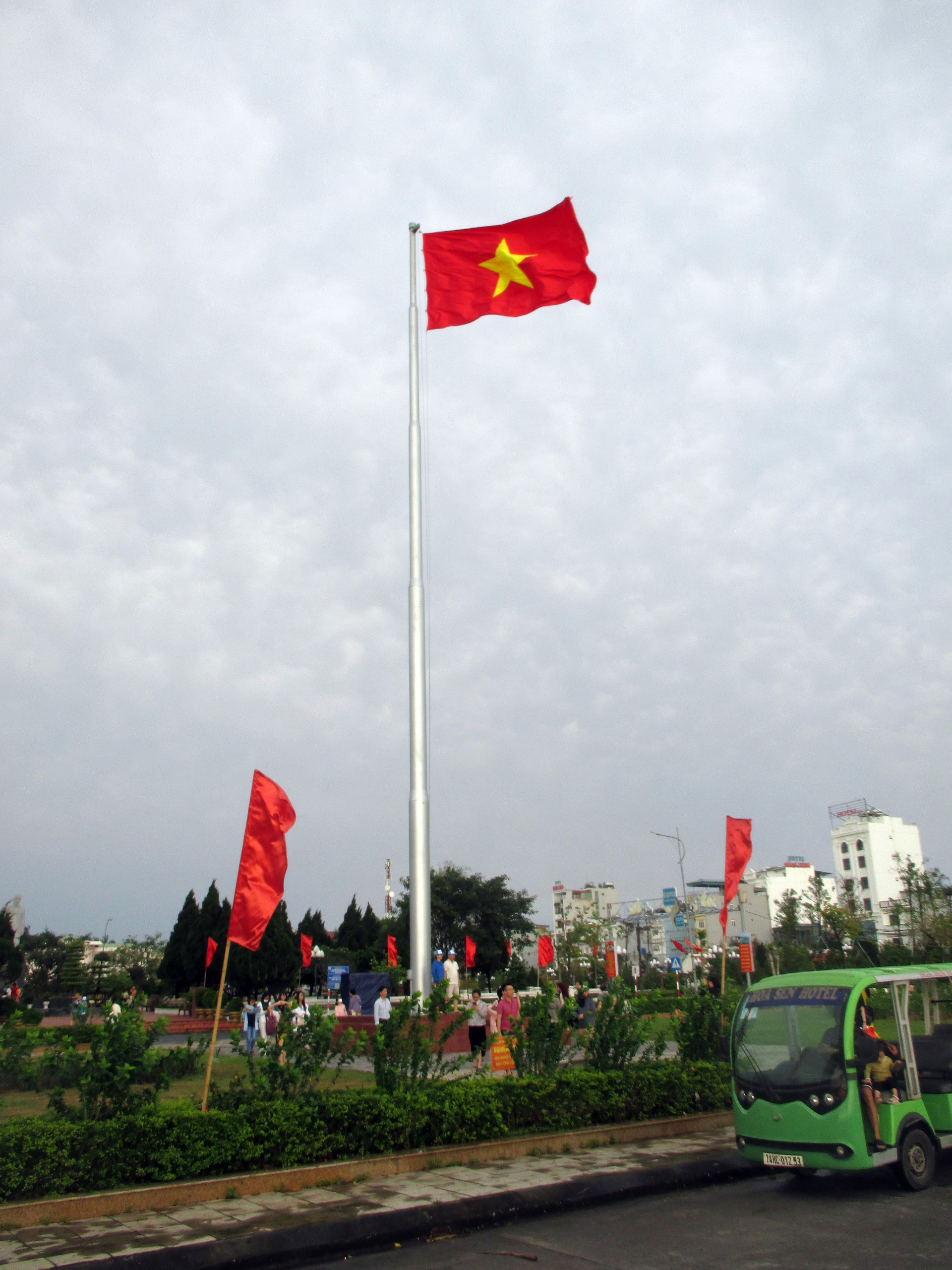 Cuộc thi viết về chủ quyền: Cô Tô như cánh buồm no gió - Ảnh 1. Cuộc thi viết về chủ quyền: Cô Tô như cánh buồm no gió - Ảnh 1.