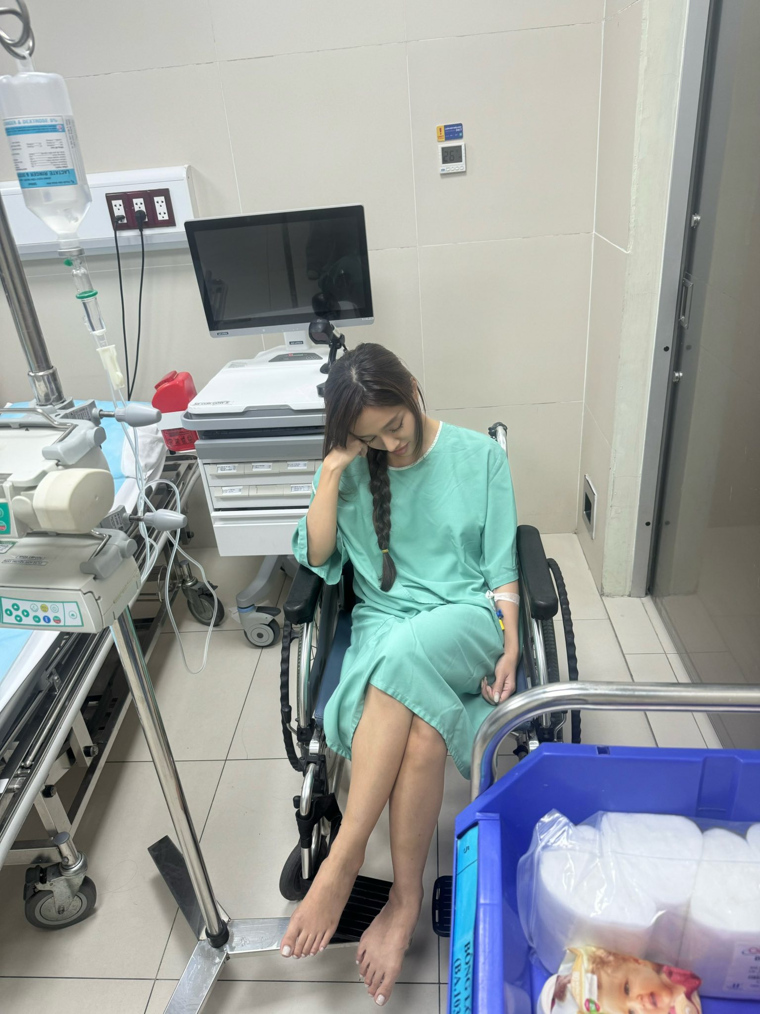 Đi ăn ốc, cô gái nuốt cả chiếc kim băng đang mở vào bụng, phải mổ cấp cứu 6 tiếng, tốn 70 triệu- Ảnh 3. Đi ăn ốc, cô gái nuốt cả chiếc kim băng đang mở vào bụng, phải mổ cấp cứu 6 tiếng, tốn 70 triệu- Ảnh 3.