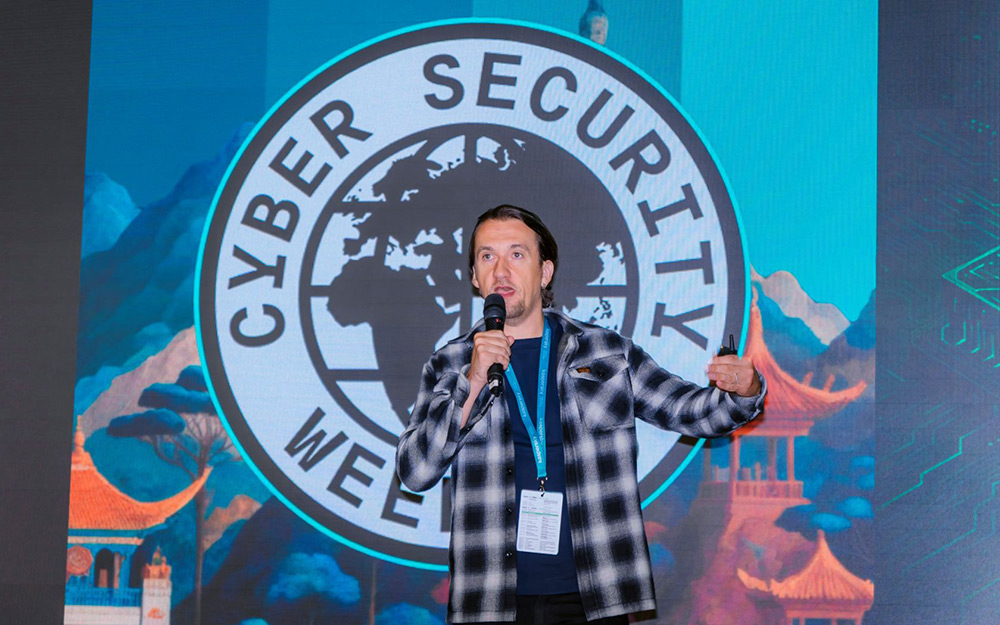 Máy tính lượng tử: Cơ hội công nghệ hay mối đe dọa bảo mật cho APAC? - Ảnh 1.