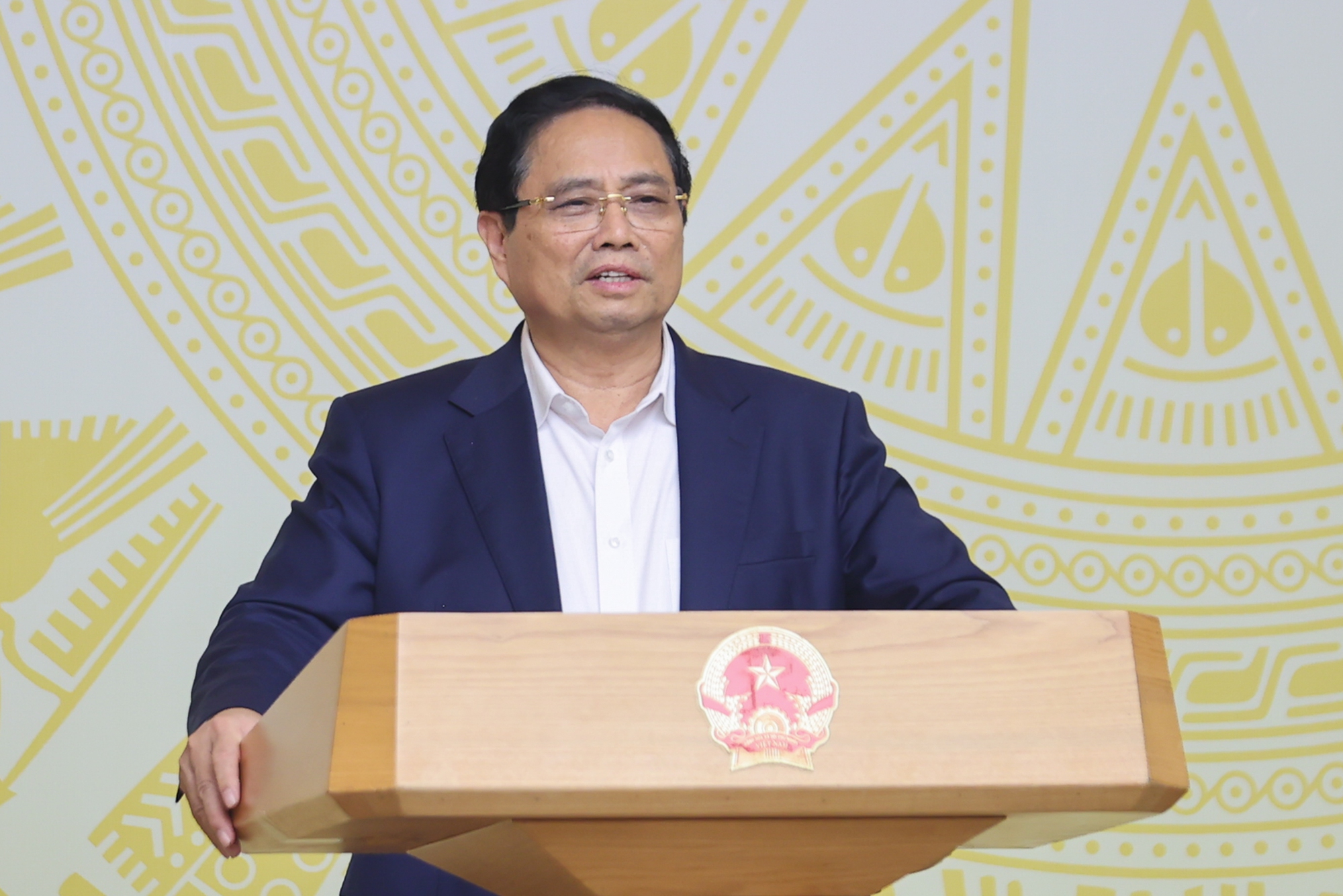 "Có tiền không tiêu được", Thủ tướng yêu cầu xử lý cán bộ yếu kém trong đầu tư công 1 Co tien khong tieu duoc Thu tuong yeu cau