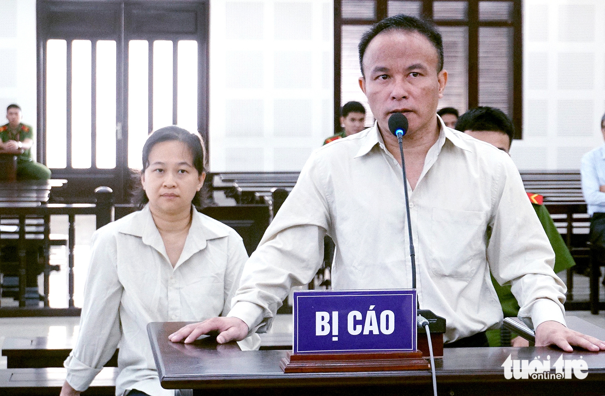 Cựu cán bộ chiếm đoạt 5 lô đất sau khi được nhờ đứng tên: Xử lý các lô đất thế nào? 1 Cựu cán bộ chiếm đoạt 5 lô đất sau khi được nhờ đứng tên: Xử lý các lô đất thế nào? - Ảnh 1.