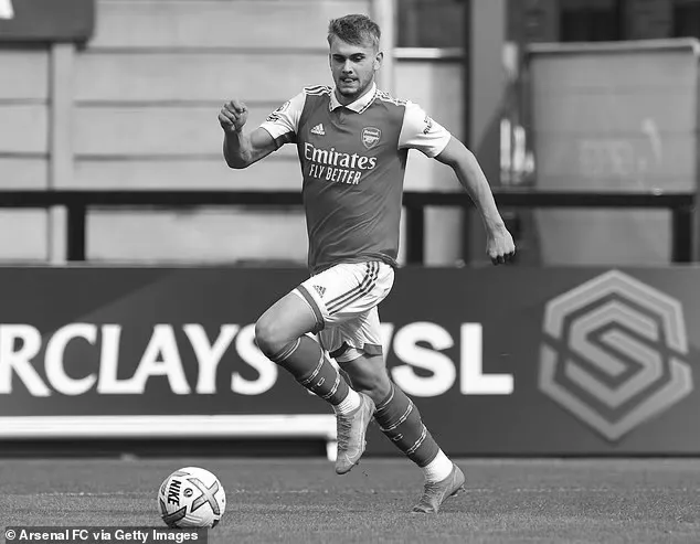 Billy Vigar – 2003-2025. Hãy yên nghỉ. Ảnh: GETTY cuu-sao-tre-arsenal.jpg