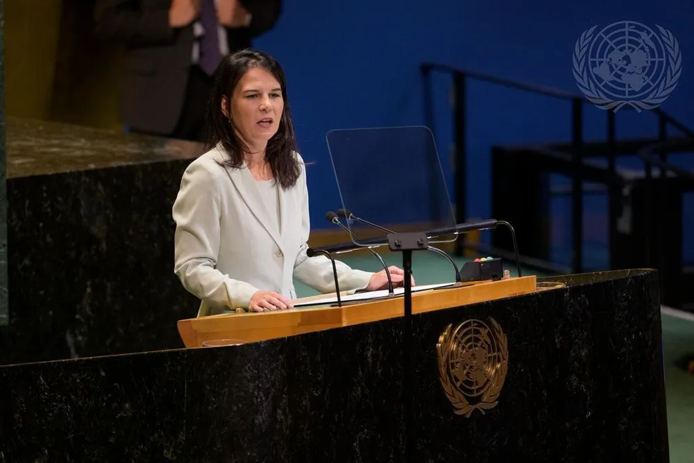 Tân Chủ tịch Đại hội đồng Liên Hợp Quốc Annalena Baerbock tuyên bố khai mạc kỳ họp ĐHĐ LHQ khóa 80 tại TP New York (Mỹ) ngày 9-9. Ảnh: UN Đại hội đồng LHQ khóa 80 khai mạc tại New York