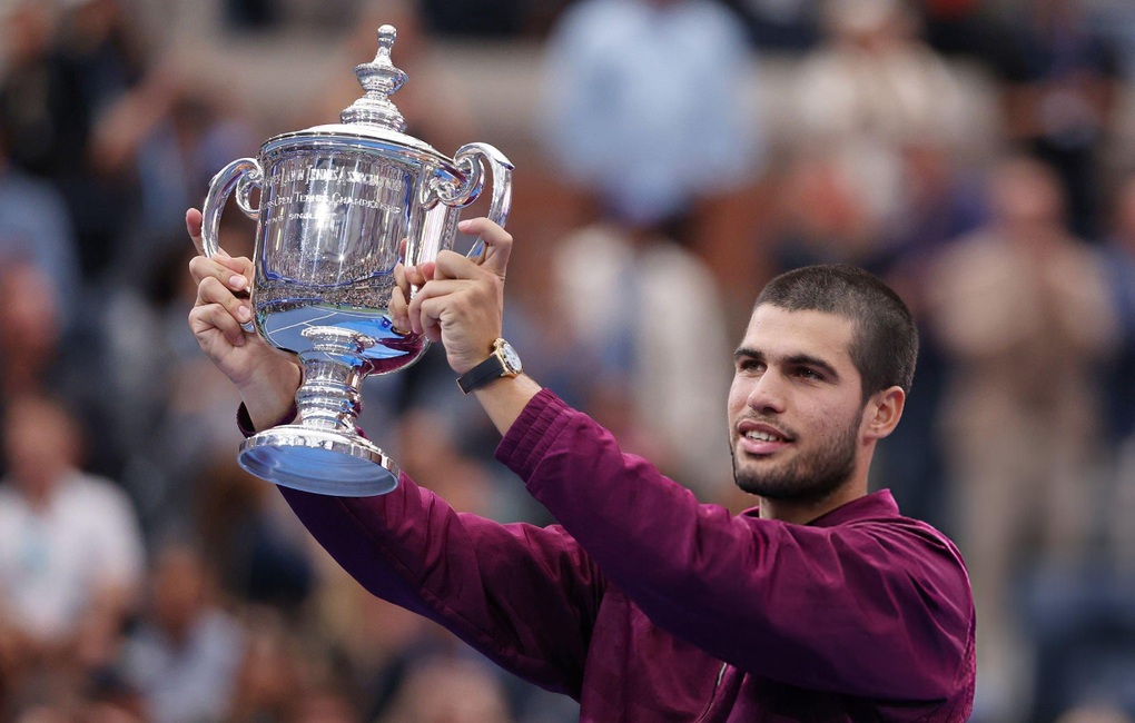 Đánh bại Sinner, Alcaraz lần thứ hai vô địch US Open - 1