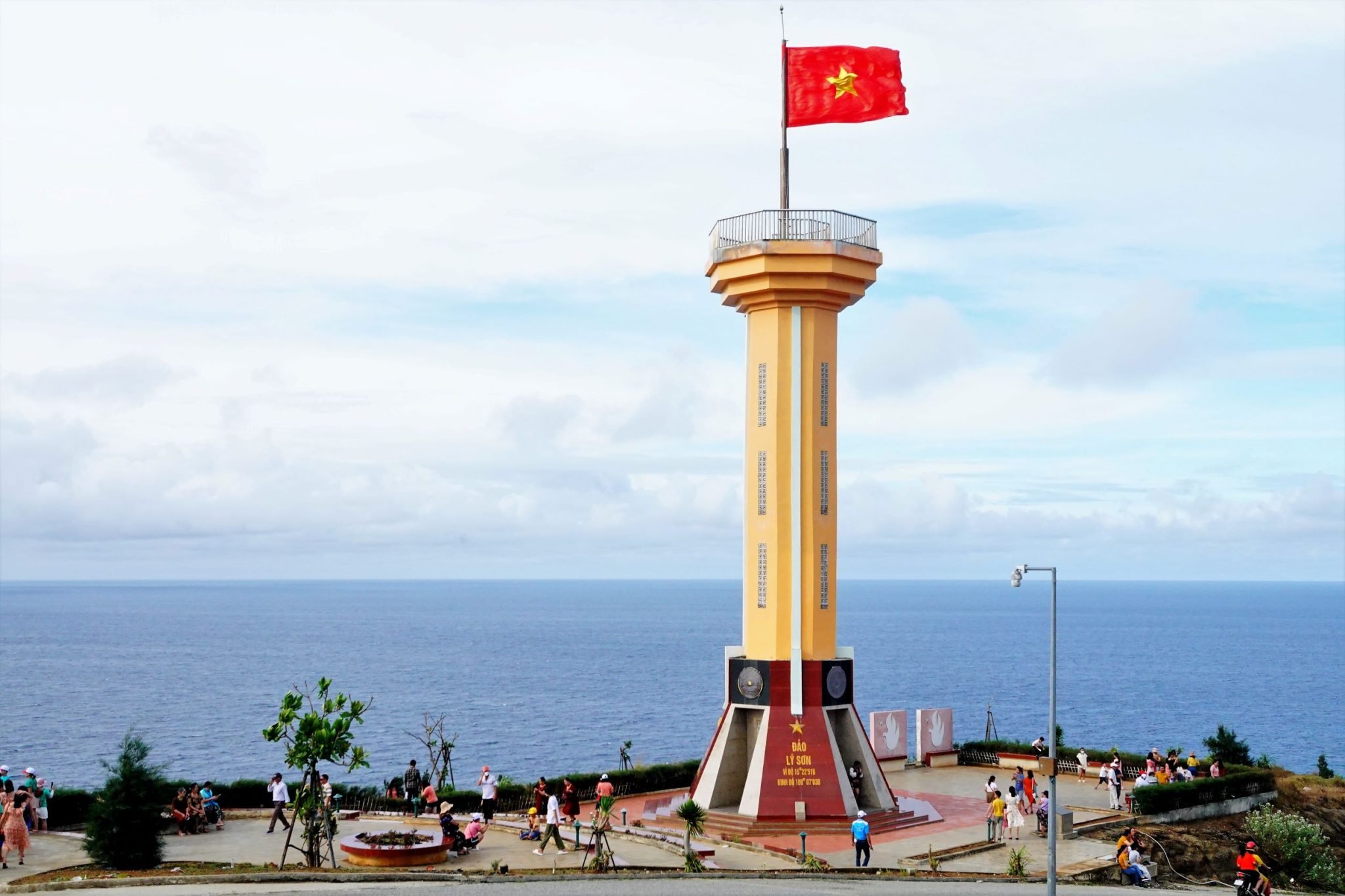 Đảo Lý Sơn - viên ngọc giữa biển Đông- Ảnh 1. Đảo Lý Sơn - viên ngọc giữa biển Đông- Ảnh 1.