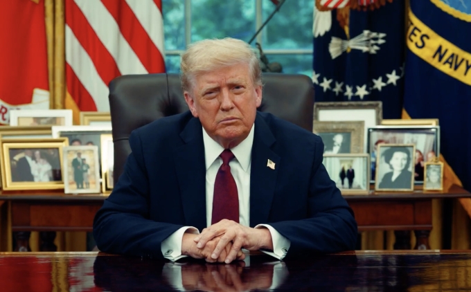 Tổng thống Mỹ Donald Trump phát biểu tại Phòng Bầu dục về vụ ám sát Charlie Kirk ngày 10/9. Ảnh: WH