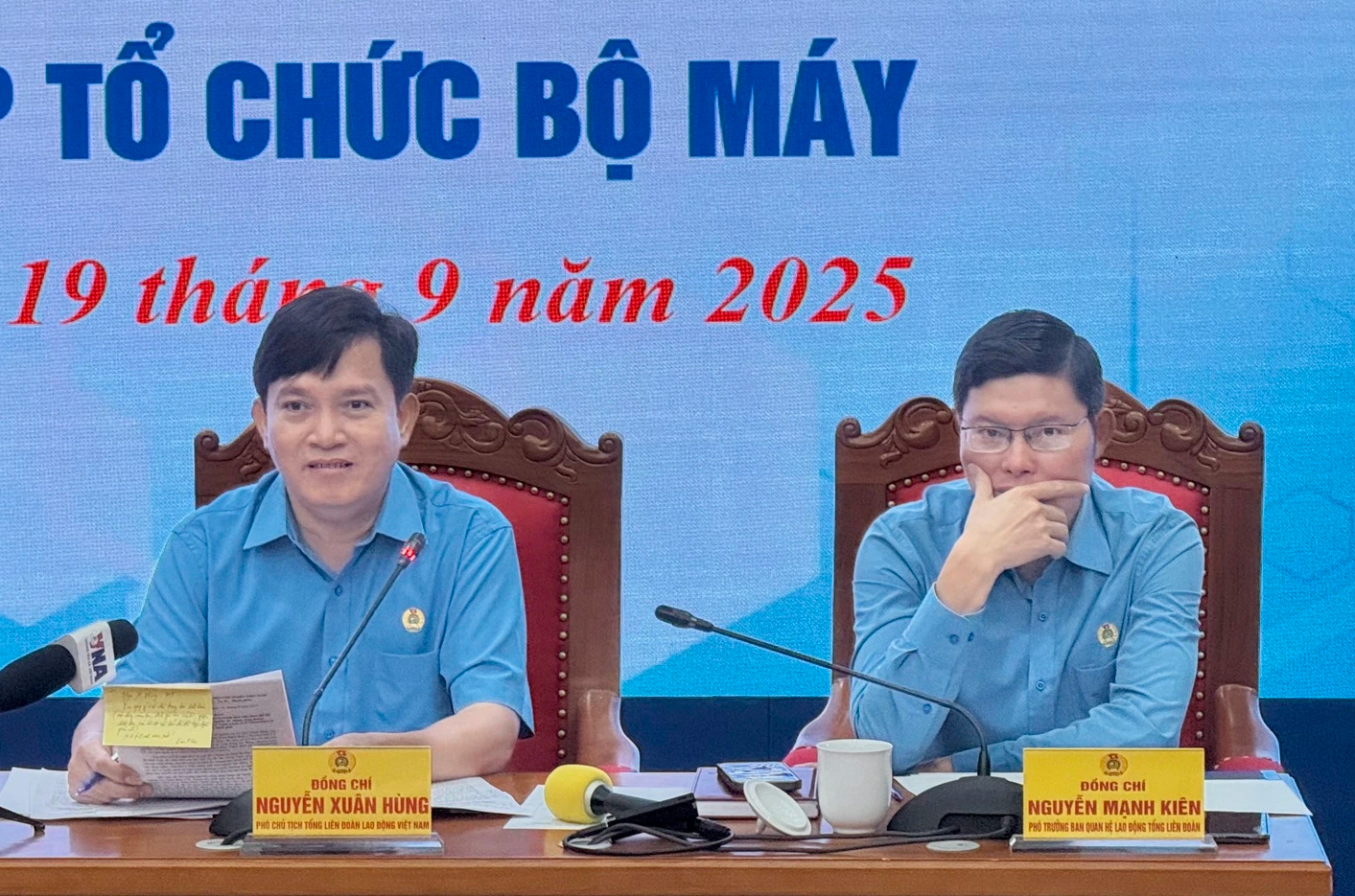 Dự kiến chi 400 tỉ đồng cho cán bộ công đoàn nghỉ việc do sắp xếp bộ máy- Ảnh 1.