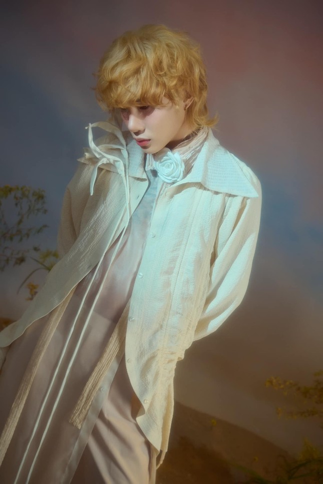 Dương Domic thật sự có thù với chuyện đánh nền, giao diện đến mức này thì netizen công nhận là sến ngang Jack!- Ảnh 3. Dương Domic thật sự có thù với chuyện đánh nền, giao diện đến mức này thì netizen công nhận là sến ngang Jack!- Ảnh 3.