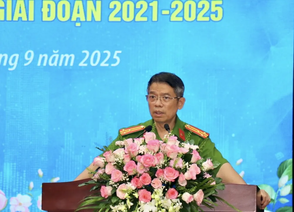 đường dây mại dâm (1).jpg