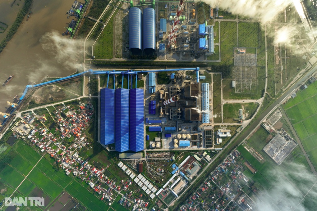 EVN đưa 45.000 tỷ vào giá điện vì muốn cân bằng an sinh xã hội và đầu tư - 1