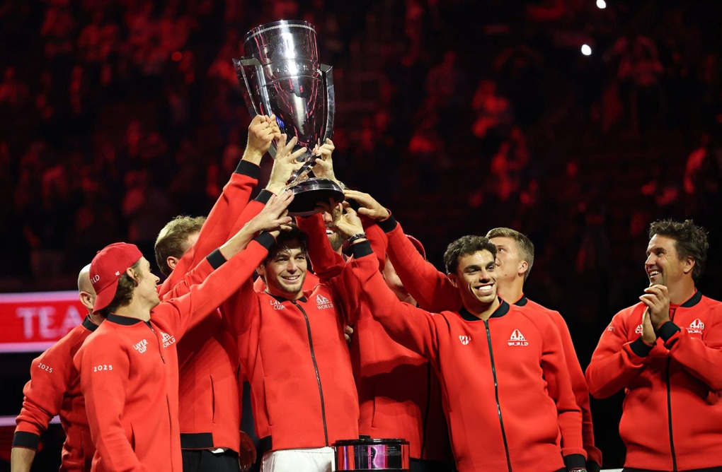 Fritz đánh bại Alcaraz, Zverev giúp Đội thế giới vô địch Laver Cup - 1