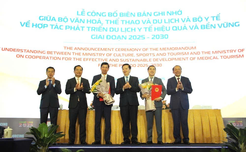 Hai bộ bắt tay xây dựng Việt Nam thành điểm đến du lịch y tế- Ảnh 1. Hai bộ bắt tay xây dựng Việt Nam thành điểm đến du lịch y tế- Ảnh 1.