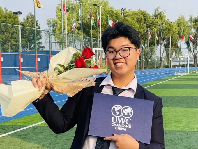 Đức Thiện trong buổi lễ tốt nghiệp trường UWC tại Trung Quốc hồi cuối tháng 5. Ảnh: Nhân vật cung cấp