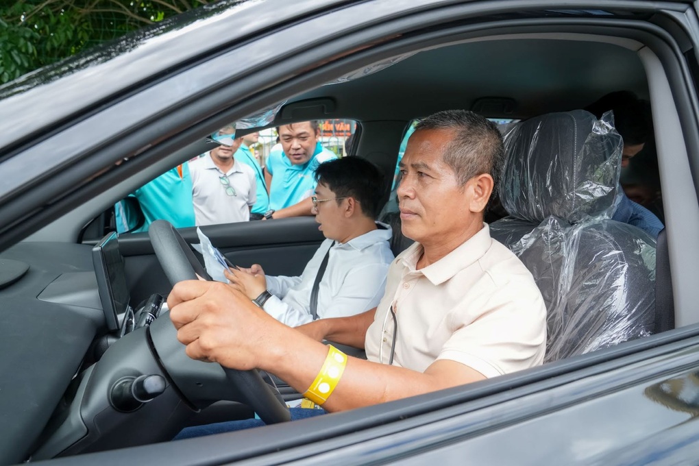 Hàng trăm tài xế gia nhập Xanh SM tại ngày hội “Bác tài xanh” - 1