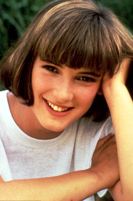 Hot girl nổi tiếng sang chảnh nhưng bị bắt quả tang ăn trộm, cảnh sát lập tức bắt giữ - Ảnh 2.