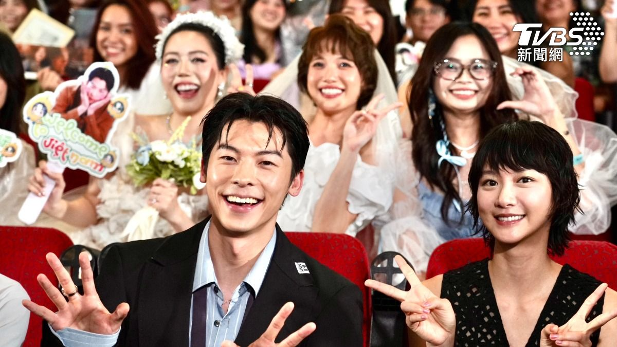 Báo Trung nói gì về “bà xã Việt Nam” của Hứa Quang Hán mà fan trong nước ghen đỏ mắt? - Ảnh 1. Báo Trung nói gì về “bà xã Việt Nam” của Hứa Quang Hán mà fan trong nước ghen đỏ mắt? - Ảnh 1.