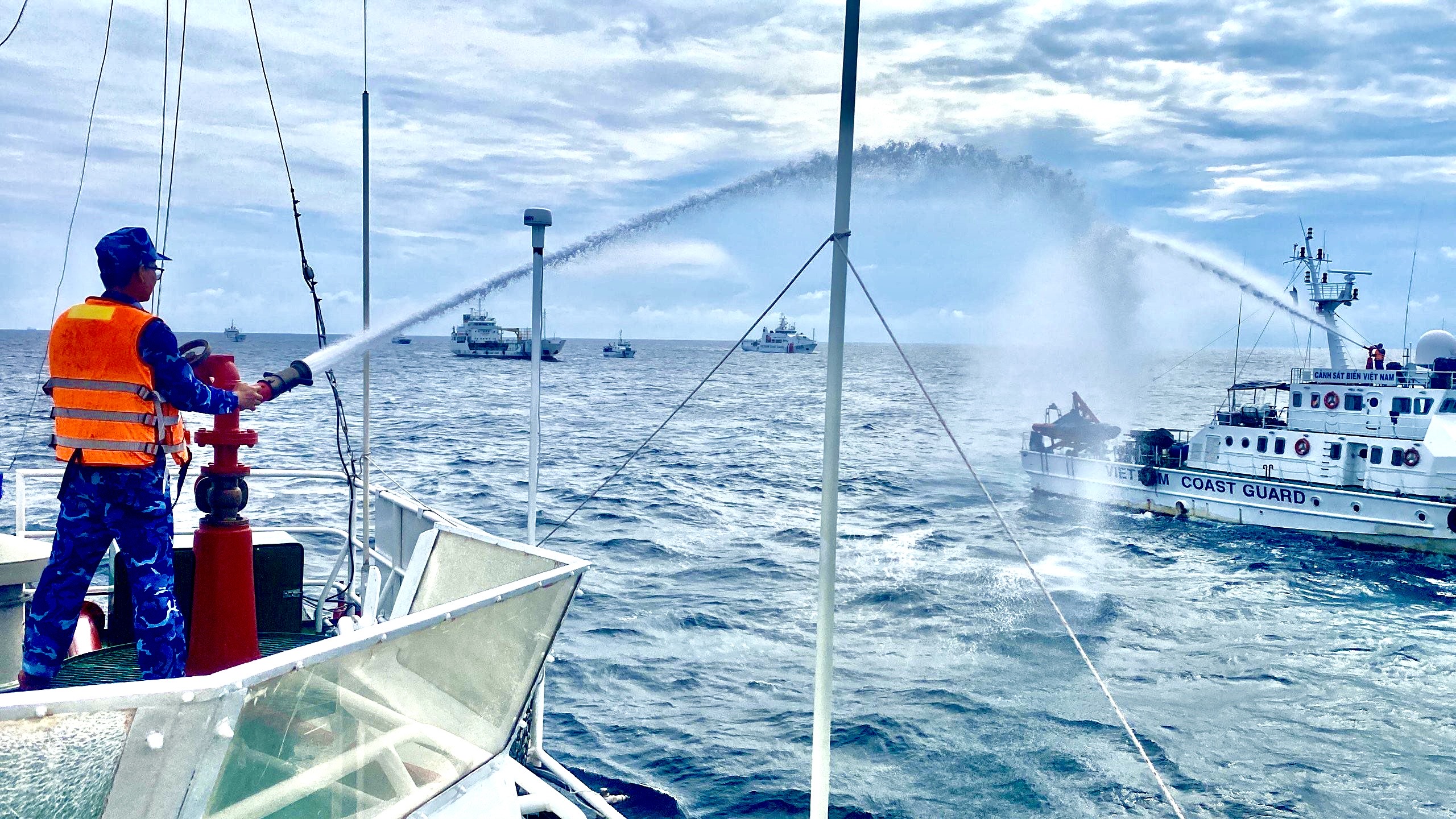 Huấn luyện giỏi, sẵn sàng chiến đấu- Ảnh 1. Huấn luyện giỏi, sẵn sàng chiến đấu- Ảnh 1.