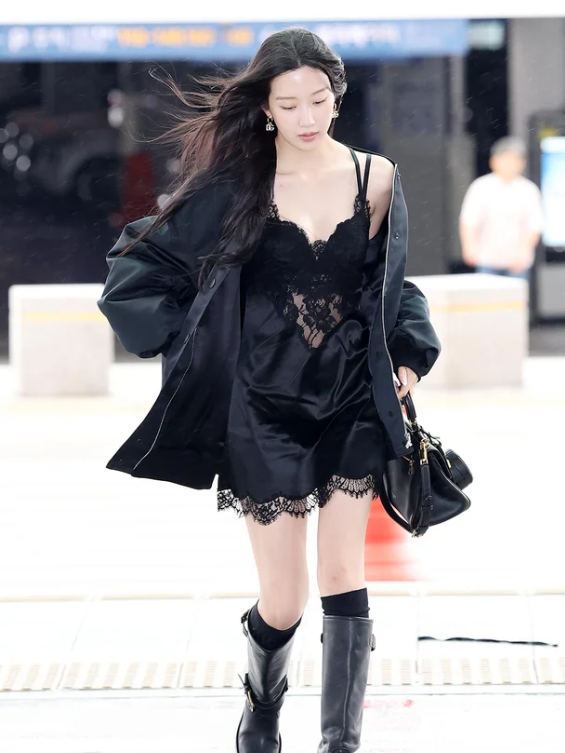 “Công chúa” Jang Won Young đẹp đến từng milimet, ăn đứt “mỹ nhân đỉnh nhất Kbiz” ở điểm này- Ảnh 5.