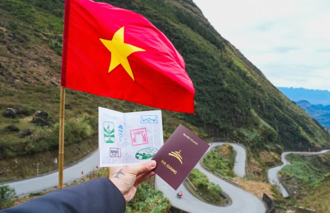 VIDEO: Khám phá địa đầu Tổ quốc với “Hộ chiếu Hà Giang”- Ảnh 1. VIDEO: Khám phá địa đầu Tổ quốc với “Hộ chiếu Hà Giang”- Ảnh 1.