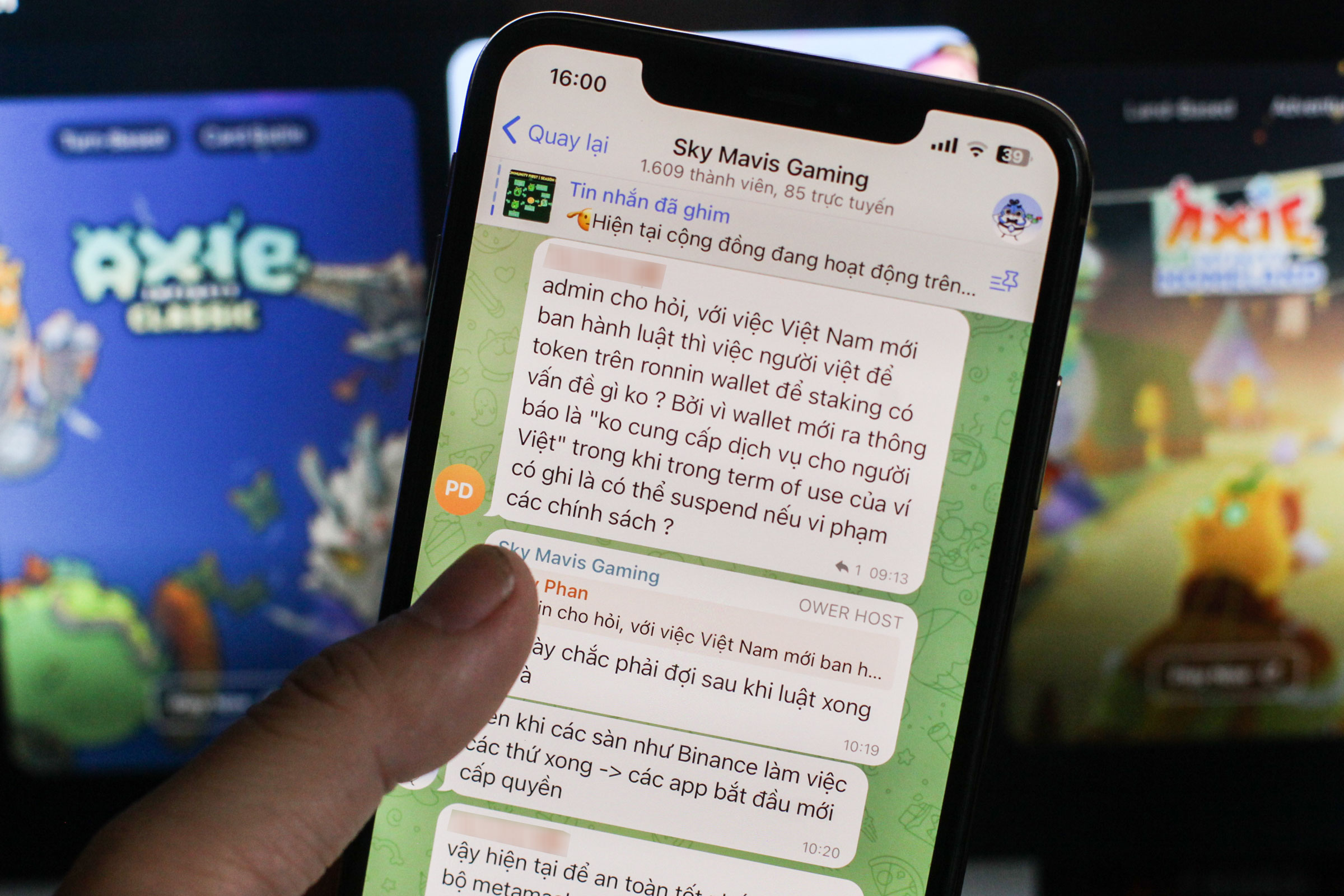 Kỳ lân Sky Mavis thông báo dừng phục vụ người dùng Việt Nam 1 Kỳ lân Sky Mavis thông báo dừng phục vụ người Việt Nam - Ảnh 1.