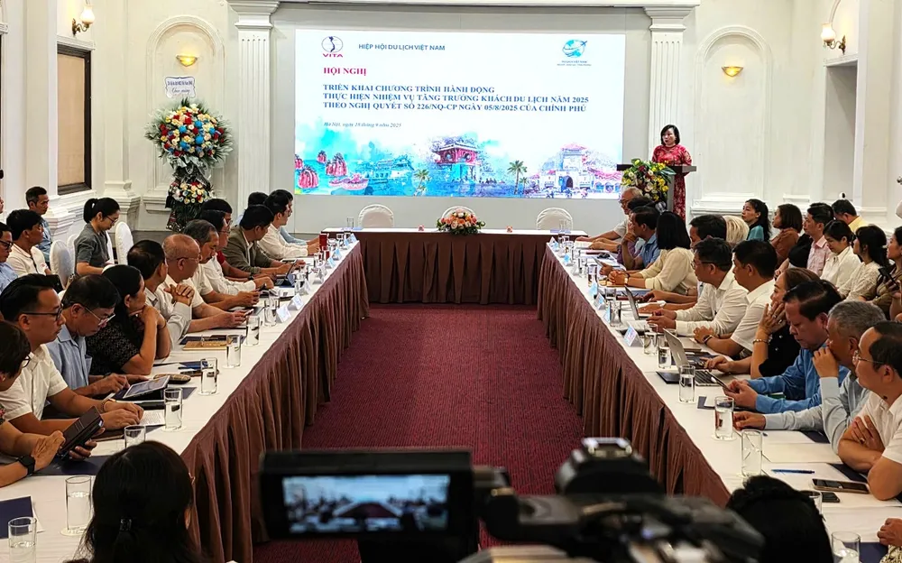 Quang cảnh hội nghị. Ngành Du lịch