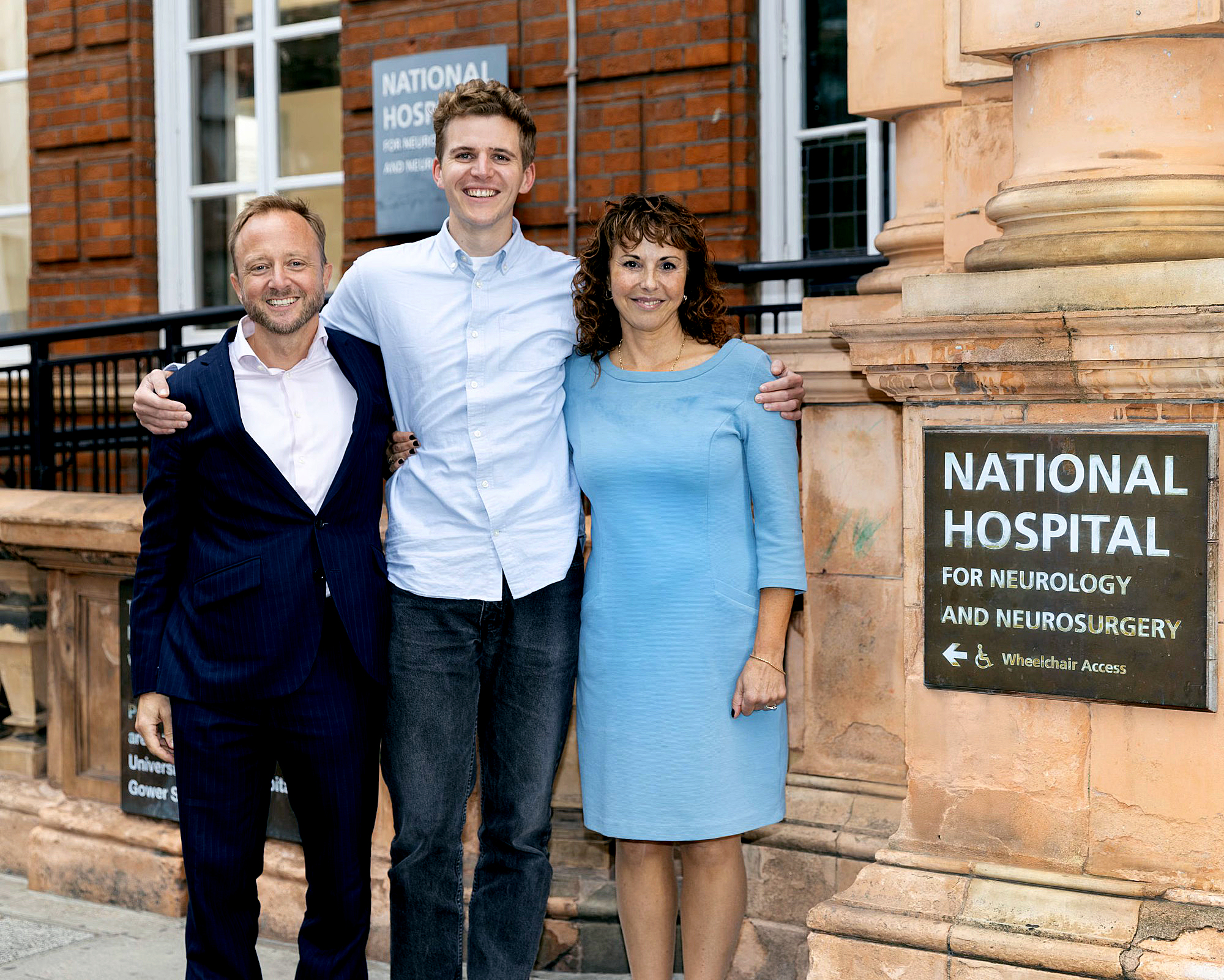 Lần đầu tiên điều trị thành công bệnh di truyền gây tử vong Huntington 1 Lần đầu tiên điều trị thành công bệnh di truyền gây tử vong Huntington - Ảnh 1.