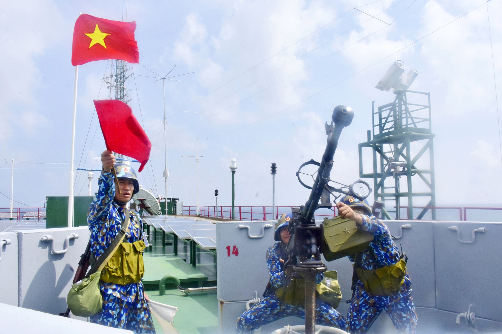 Lan tỏa lòng yêu nước, tự hào dân tộc - Ảnh 1. Lan tỏa lòng yêu nước, tự hào dân tộc - Ảnh 1.