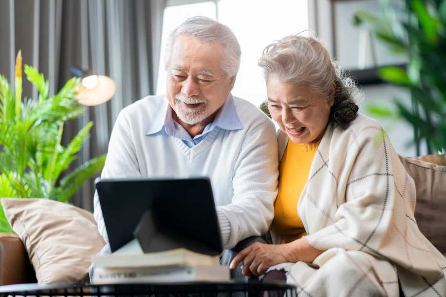 Lương hưu 20 triệu nhưng sẵn sàng cho con dâu một nửa, vậy mà tháng nào cũng thấy con lao đao- Ảnh 1.