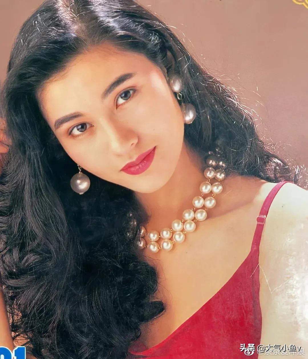 Có 1 nàng hậu "đáng sợ" khiến giới phu nhân hào môn nhấp nhổm không yên - Ảnh 1.