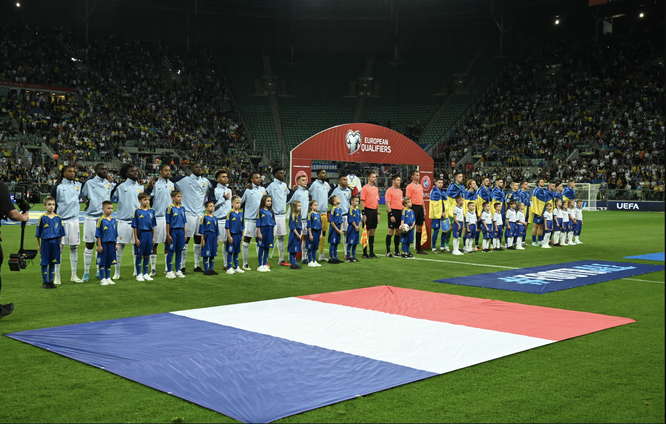 Mbappe lập công, Pháp thắng Ukraine ngày ra quân vòng loại World Cup- Ảnh 1.