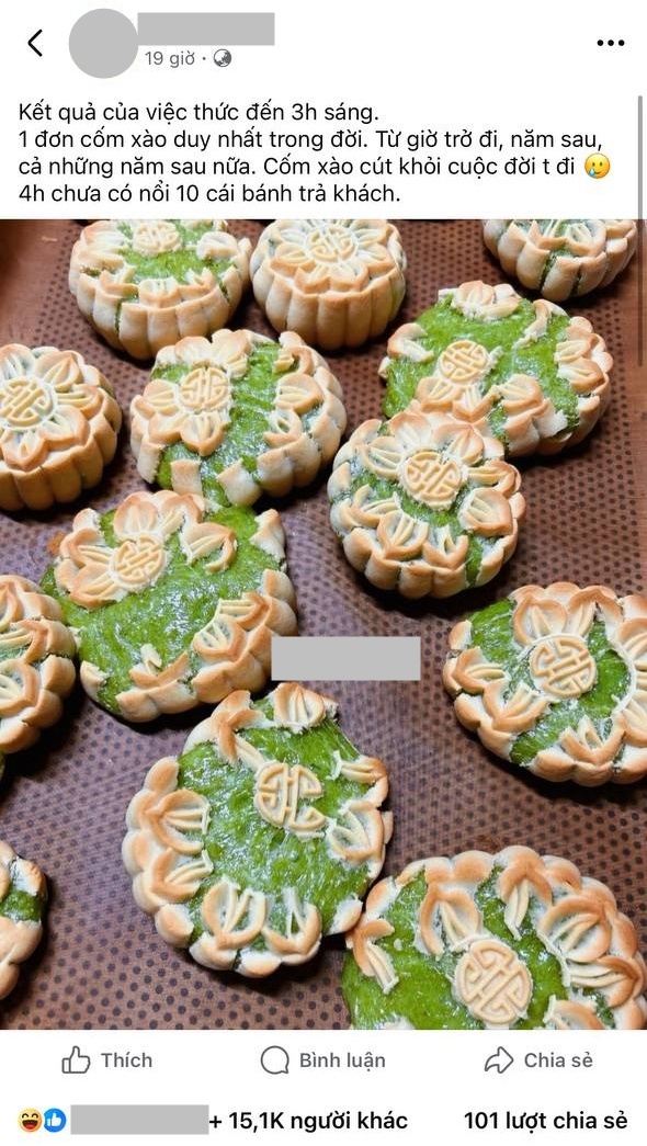 Mẻ bánh Trung thu nhân cốm xào "phông bạt" nhất lúc này: Của ai lên tiếng đi trời! - Ảnh 1. Mẻ bánh Trung thu nhân cốm xào "phông bạt" nhất lúc này: Của ai lên tiếng đi trời! - Ảnh 1.