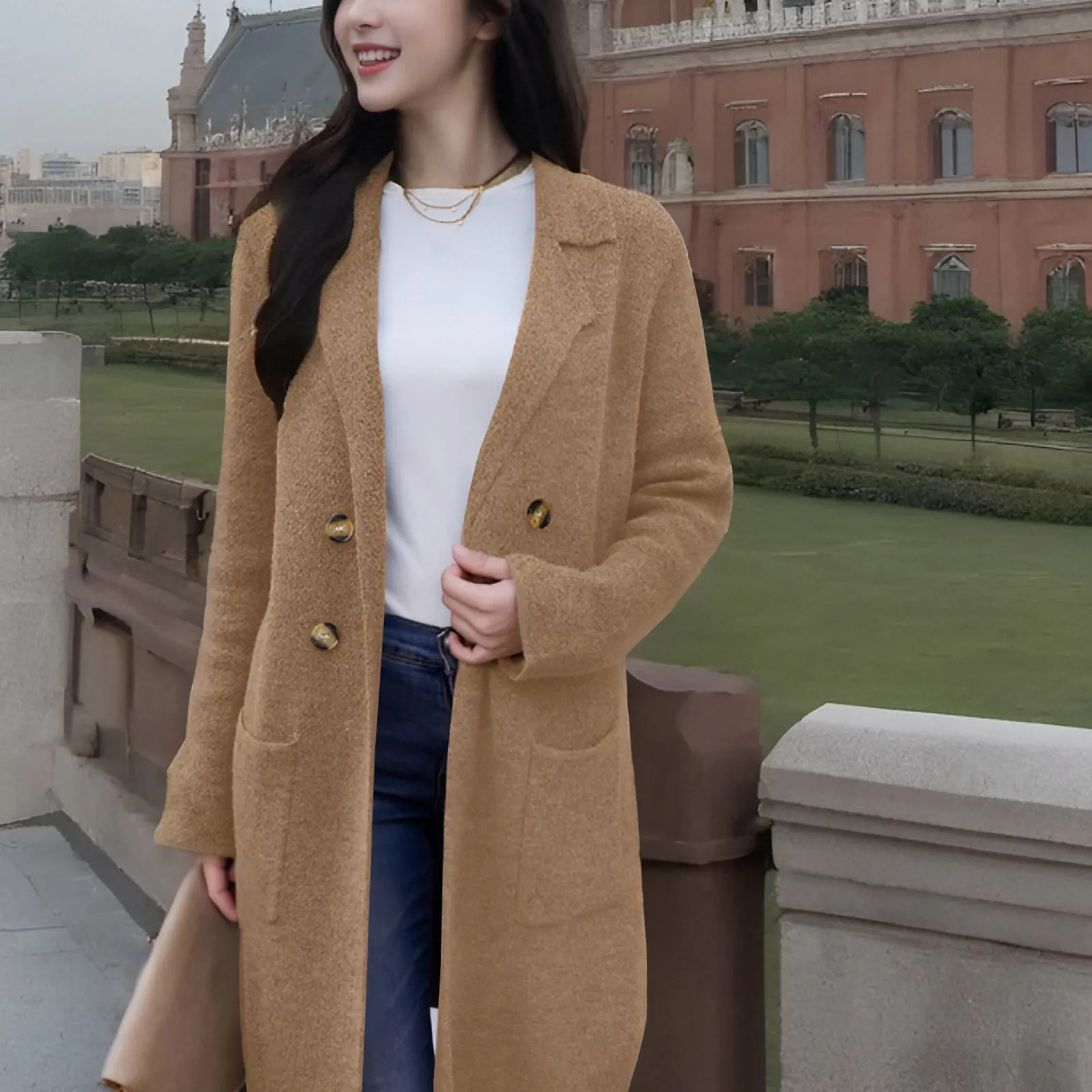 Mùa thu này, phụ nữ U40 chỉ cần style tối giản là đủ toát khí chất thượng lưu - Ảnh 15.