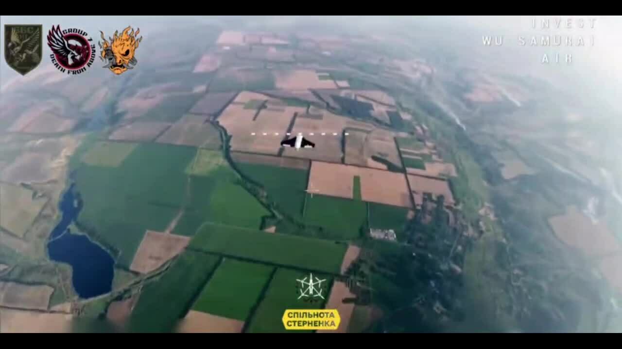 Nga lắp camera chống drone trên lưng UAV xốp nhựa