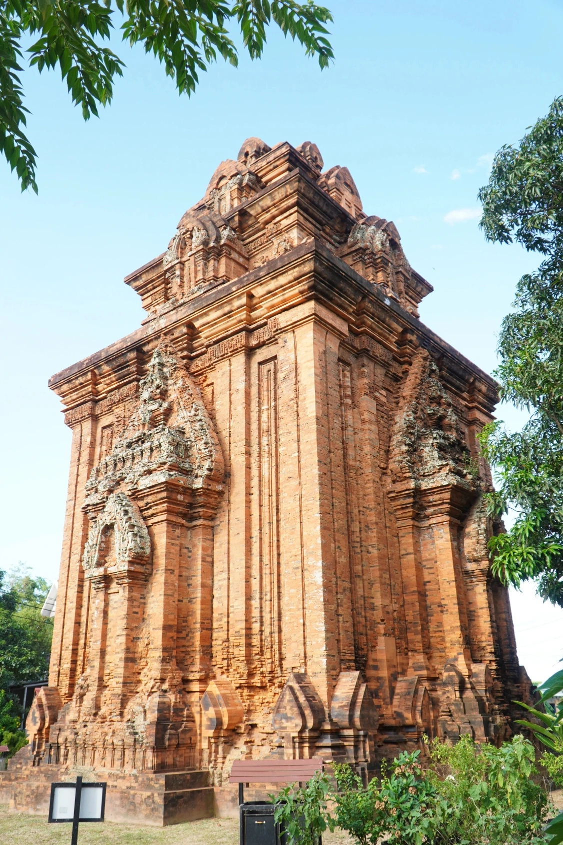 Ngắm tháp Chăm ngàn năm tuổi, cổ nhất ở Gia Lai- Ảnh 6.